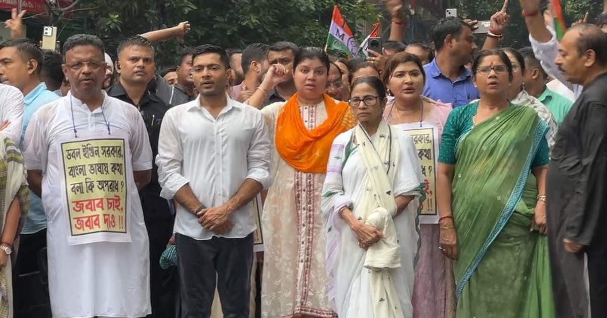 ममता ने केंद्र को दी चेतावनी, “मैं अब ज़्यादा से ज़्यादा बंगाली बोलूंगी, अगर आपके पास ताकत है तो मुझे डिटेंशन कैंप में ले जाओ”