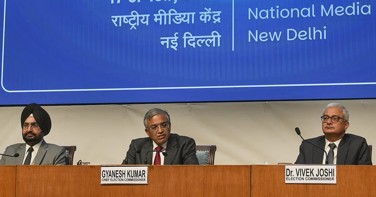 ‘7 दिन के अंदर हलफनामा भरें, वरना देश से माफी मांगनी पड़ेगी’, चुनाव आयोग ने मतदान में धांधली की चेतावनी दी