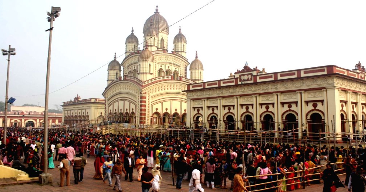 कल्पतरु उत्सव के लिए दक्षिणेश्वर-काशीपुर उद्यानबटी में भीड़ उमड़ी