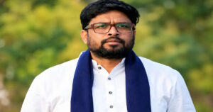 सरकारी नौकरी का झांसा देकर 10 लाख की वसूली का आरोप, TMC नेता अजीत महतो गिरफ्तार