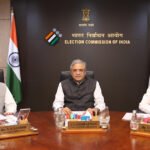 आईटी फाइलों की निगरानी को लेकर चुनाव आयोग का बचाव कमज़ोर पड़ा, गर्ग ने संभालीं फाइलें